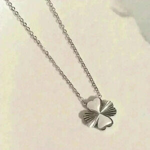 Darla Four Leaf Clover Pendant Necklace in Silver